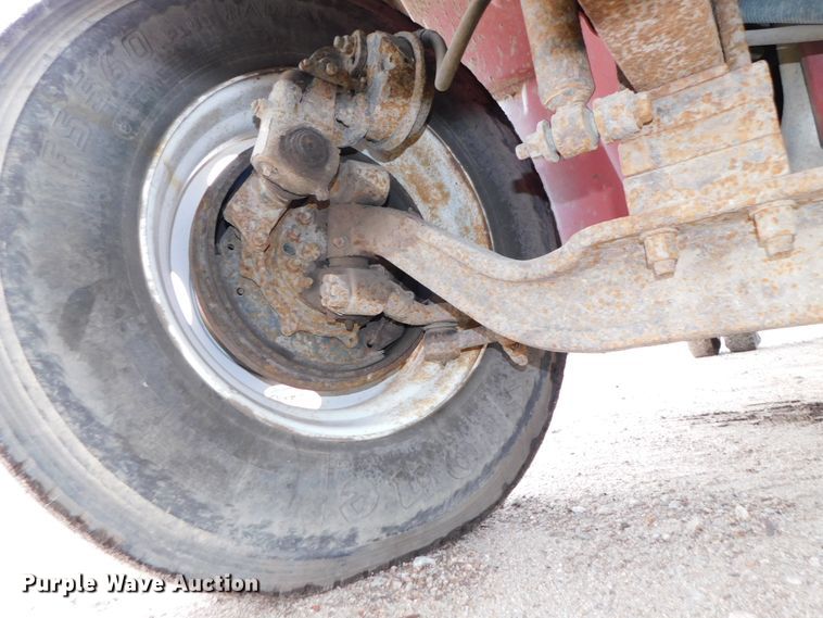 image for item DJ5969 2006 International 4300 SBA  forestry bucket truck