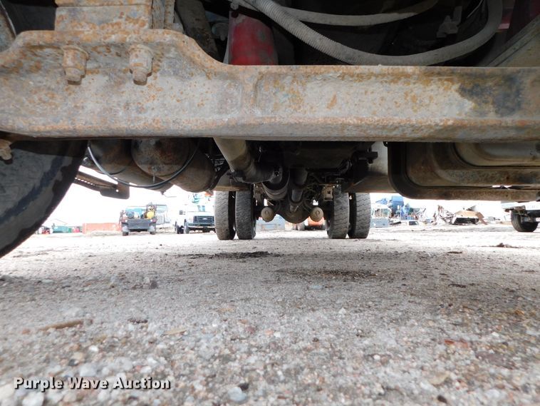 image for item DJ5969 2006 International 4300 SBA  forestry bucket truck