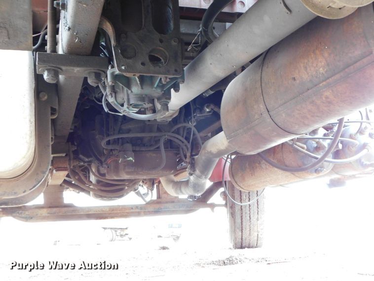 image for item DJ5969 2006 International 4300 SBA  forestry bucket truck