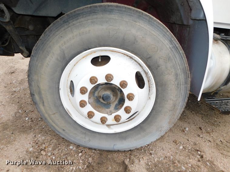 image for item DJ5969 2006 International 4300 SBA  forestry bucket truck