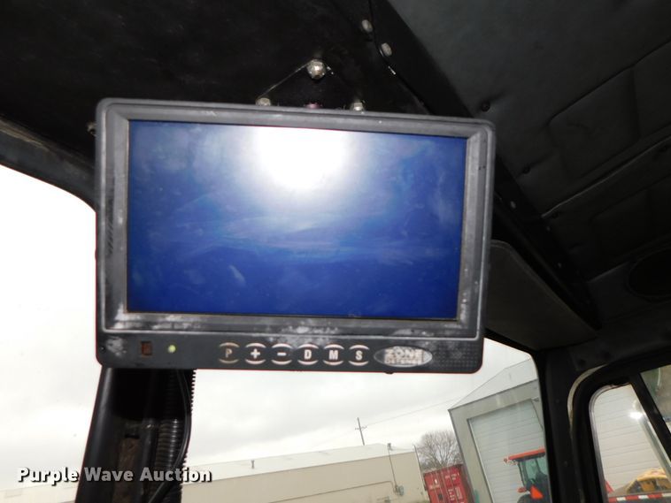 image for item DJ5970 2009 Peterbilt 320  refuse truck