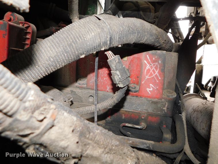 image for item DJ5970 2009 Peterbilt 320  refuse truck