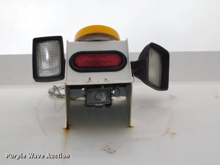 image for item DJ5970 2009 Peterbilt 320  refuse truck