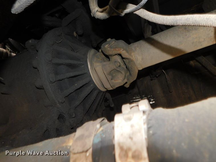 image for item DJ5970 2009 Peterbilt 320  refuse truck