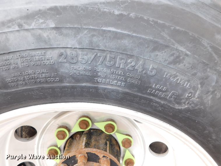 image for item DJ5970 2009 Peterbilt 320  refuse truck