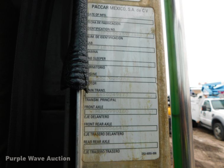 image for item DJ5970 2009 Peterbilt 320  refuse truck