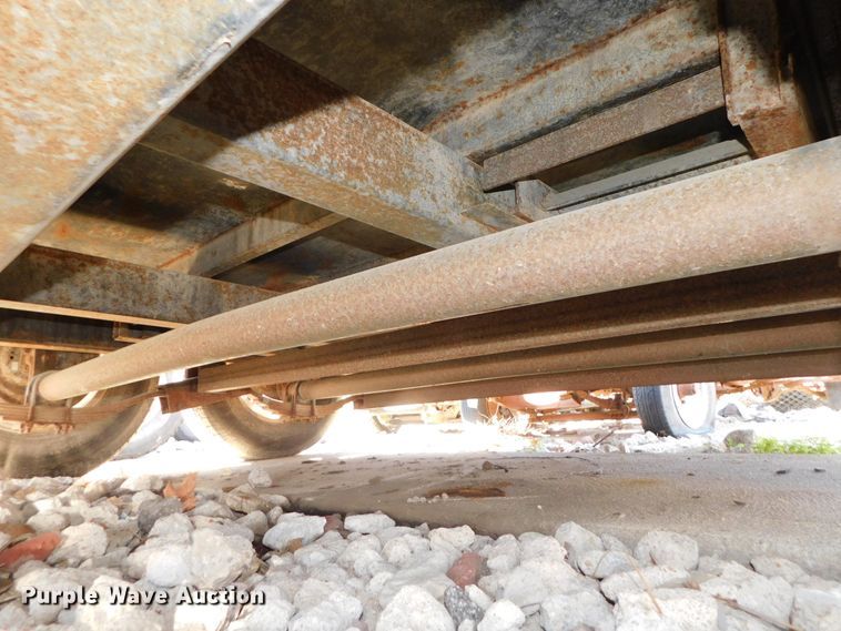 image for item DJ5976 2011 Red Oak Mfg. Inc. DB14 8.514  dump trailer