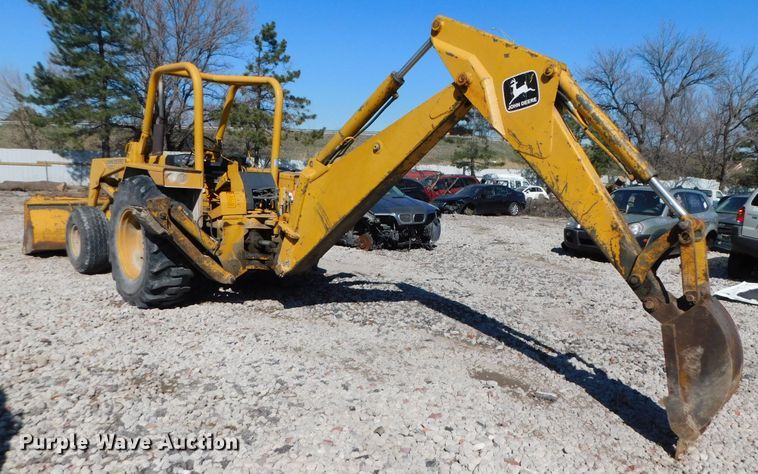 image for item DJ5977 John Deere 500C  backhoe