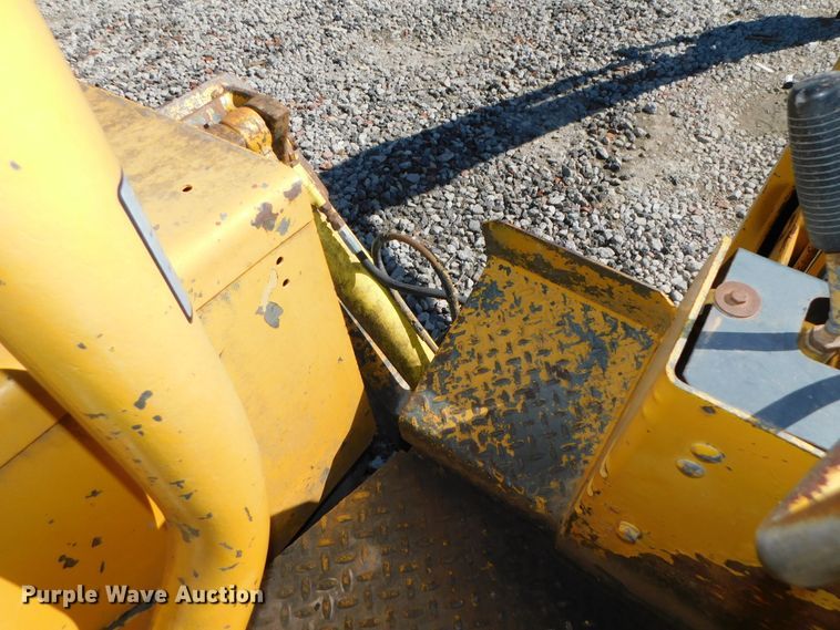 image for item DJ5977 John Deere 500C  backhoe