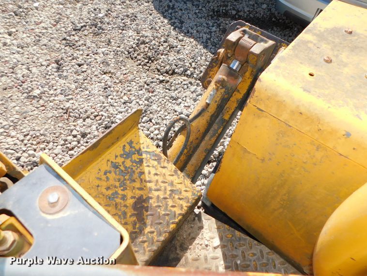 image for item DJ5977 John Deere 500C  backhoe