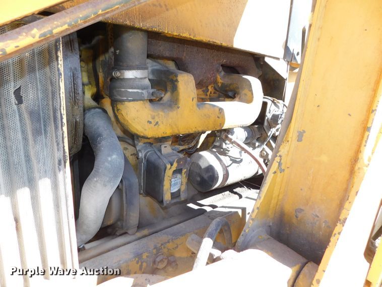 image for item DJ5977 John Deere 500C  backhoe