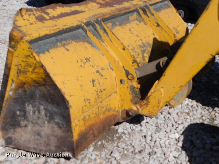 image for item DJ5977 John Deere 500C  backhoe