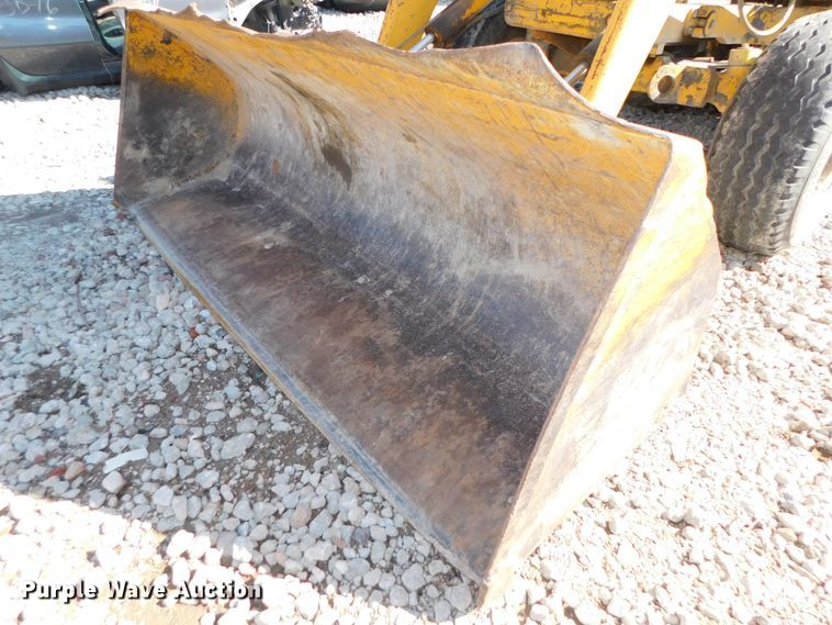 image for item DJ5977 John Deere 500C  backhoe