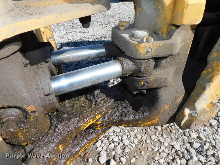 image for item DJ5977 John Deere 500C  backhoe