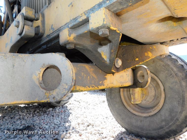 image for item DJ5977 John Deere 500C  backhoe