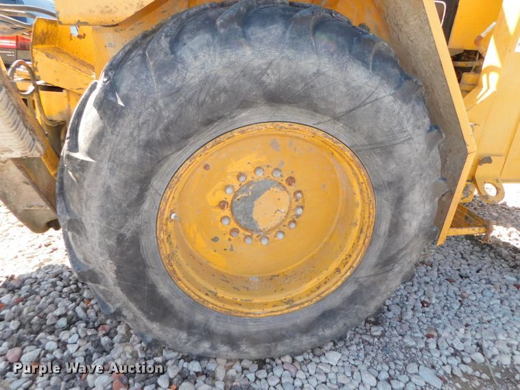 image for item DJ5977 John Deere 500C  backhoe