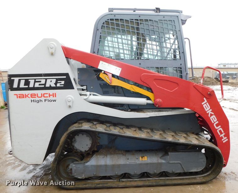 image for item DJ5978 2018 Takeuchi TL12R-2  tracked skid steer loader