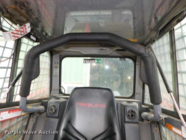 image for item DJ5978 2018 Takeuchi TL12R-2  tracked skid steer loader