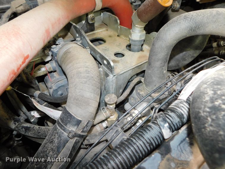 image for item DJ5978 2018 Takeuchi TL12R-2  tracked skid steer loader