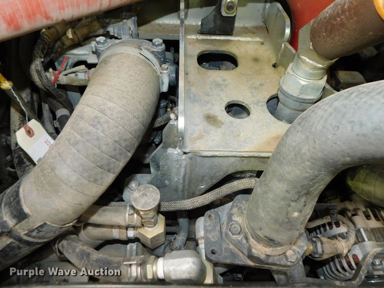 image for item DJ5978 2018 Takeuchi TL12R-2  tracked skid steer loader