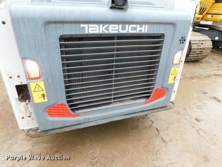 image for item DJ5978 2018 Takeuchi TL12R-2  tracked skid steer loader