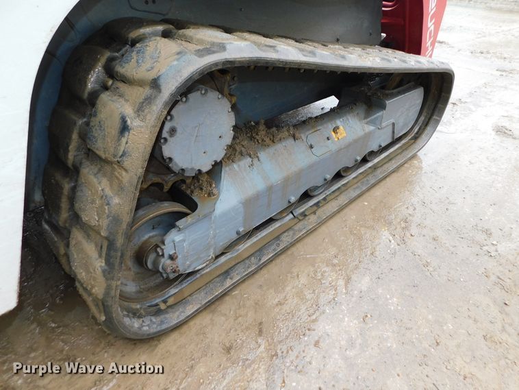 image for item DJ5978 2018 Takeuchi TL12R-2  tracked skid steer loader