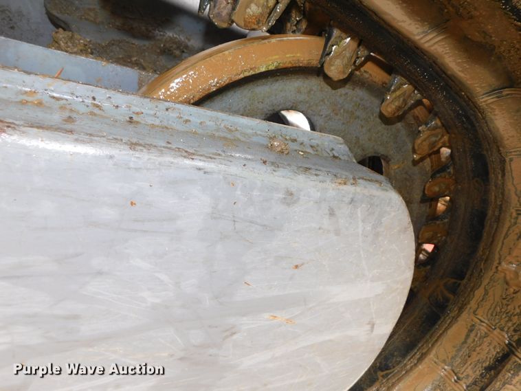 image for item DJ5978 2018 Takeuchi TL12R-2  tracked skid steer loader