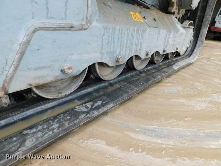 image for item DJ5978 2018 Takeuchi TL12R-2  tracked skid steer loader