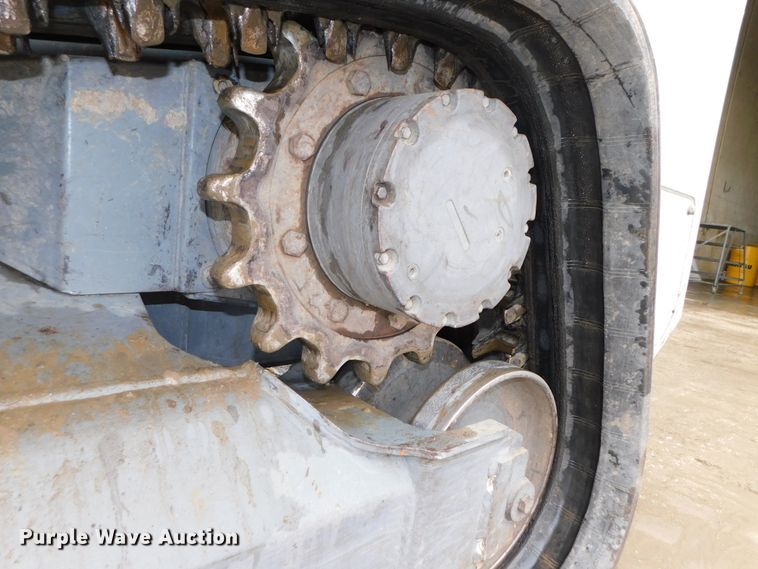 image for item DJ5978 2018 Takeuchi TL12R-2  tracked skid steer loader