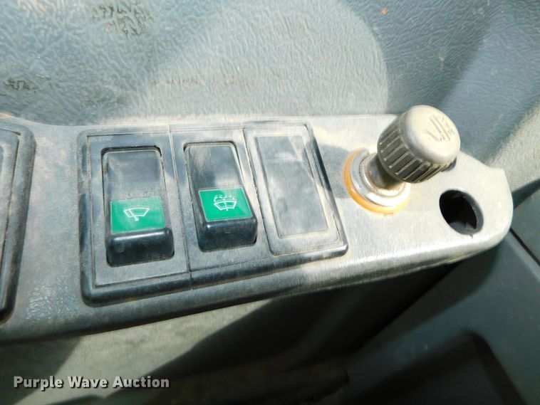 image for item DJ5980 2005 Volvo EC210B LC  excavator