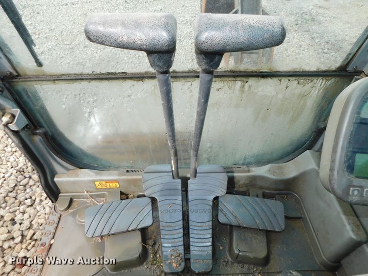 image for item DJ5980 2005 Volvo EC210B LC  excavator