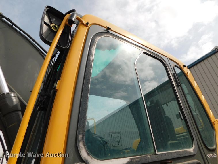 image for item DJ5980 2005 Volvo EC210B LC  excavator