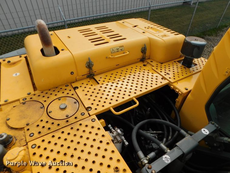 image for item DJ5980 2005 Volvo EC210B LC  excavator