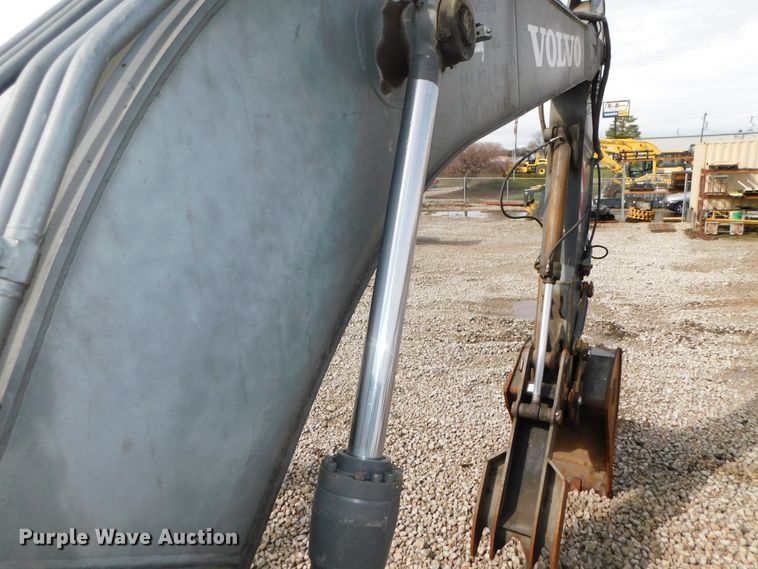 image for item DJ5980 2005 Volvo EC210B LC  excavator