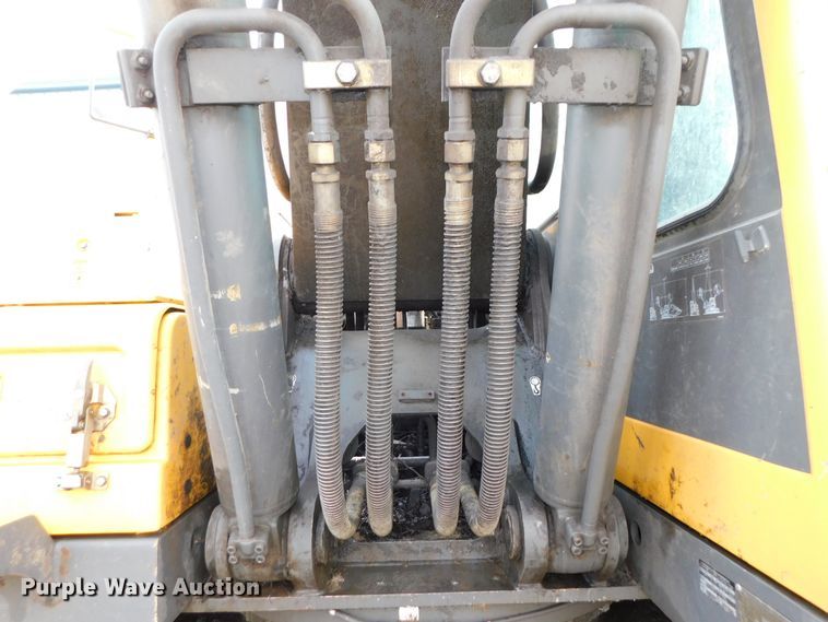 image for item DJ5980 2005 Volvo EC210B LC  excavator