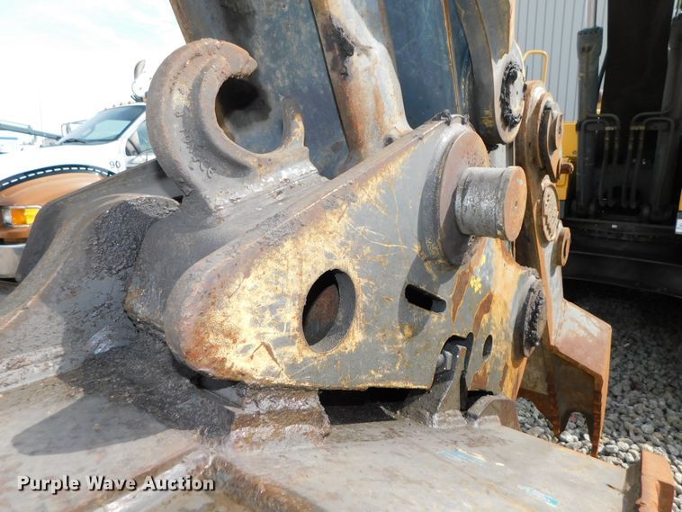 image for item DJ5980 2005 Volvo EC210B LC  excavator