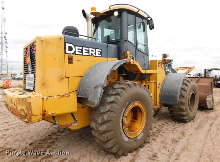 image for item DJ5982 2006 John Deere 644J  wheel loader