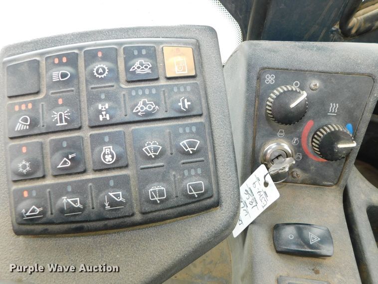 image for item DJ5982 2006 John Deere 644J  wheel loader