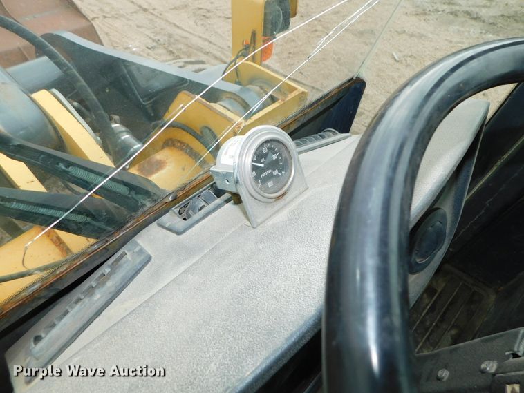 image for item DJ5982 2006 John Deere 644J  wheel loader