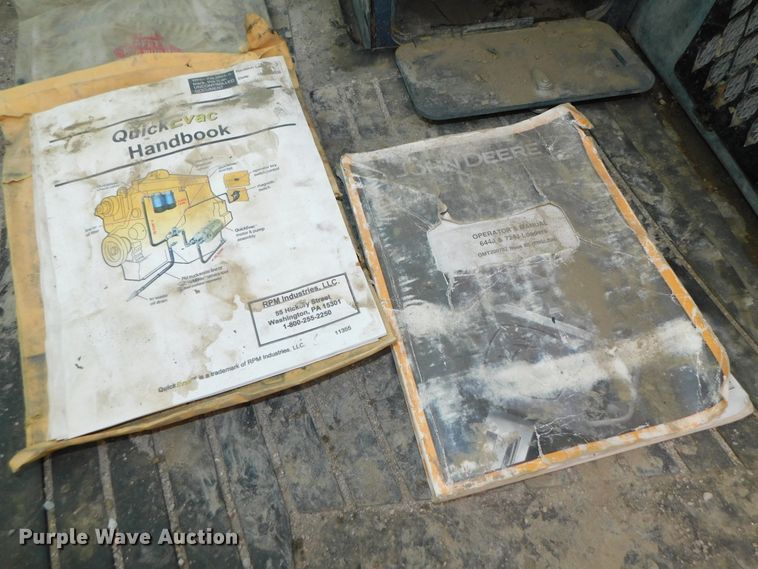 image for item DJ5982 2006 John Deere 644J  wheel loader