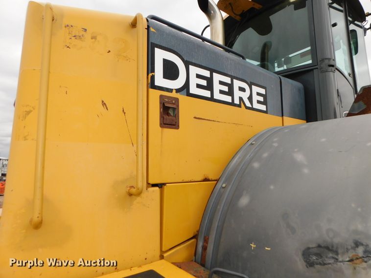 image for item DJ5982 2006 John Deere 644J  wheel loader