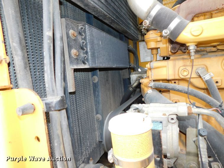 image for item DJ5982 2006 John Deere 644J  wheel loader