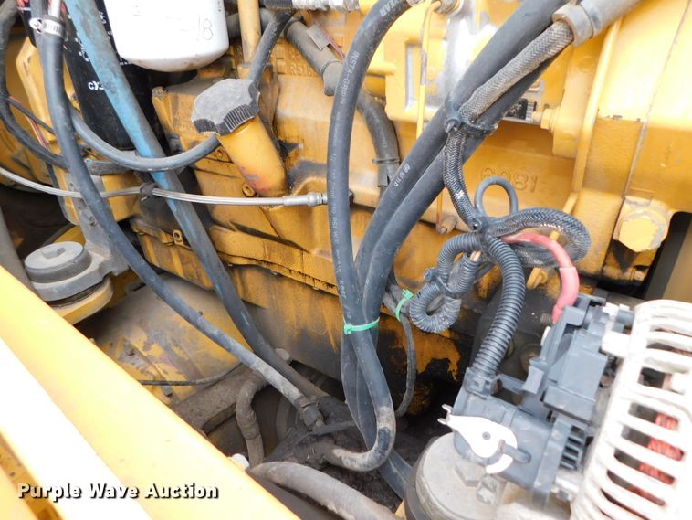 image for item DJ5982 2006 John Deere 644J  wheel loader