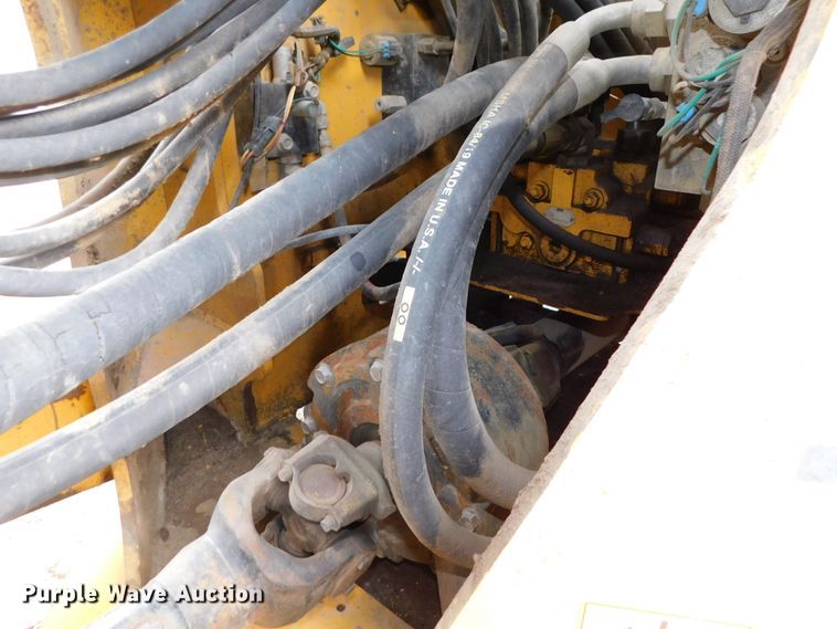 image for item DJ5982 2006 John Deere 644J  wheel loader