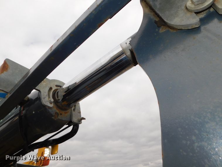 image for item DJ5982 2006 John Deere 644J  wheel loader