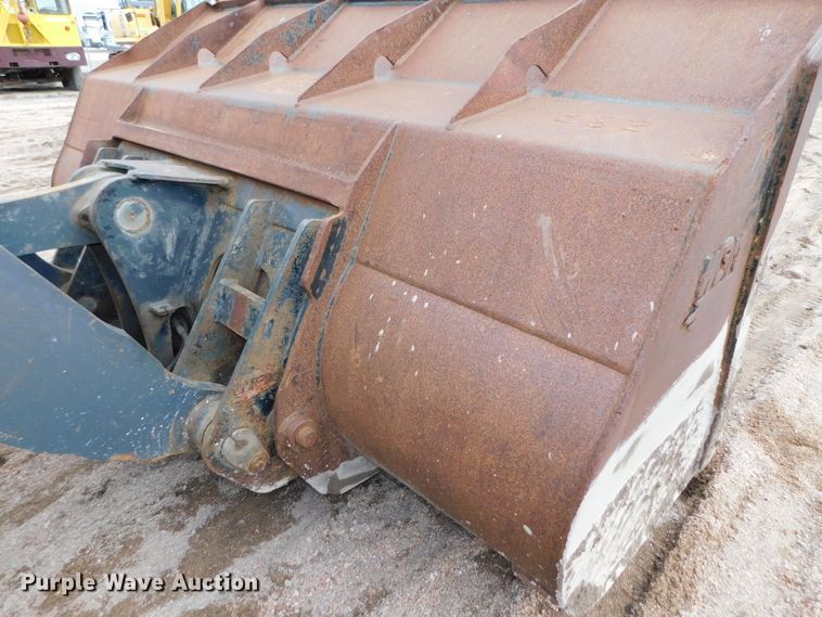 image for item DJ5982 2006 John Deere 644J  wheel loader