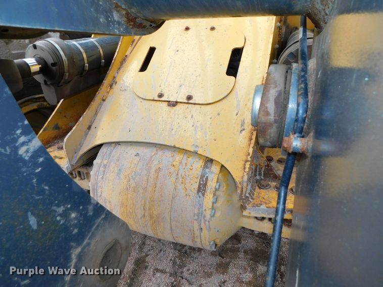 image for item DJ5982 2006 John Deere 644J  wheel loader