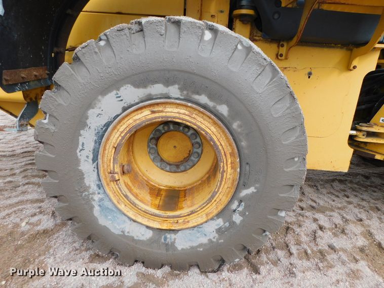 image for item DJ5982 2006 John Deere 644J  wheel loader