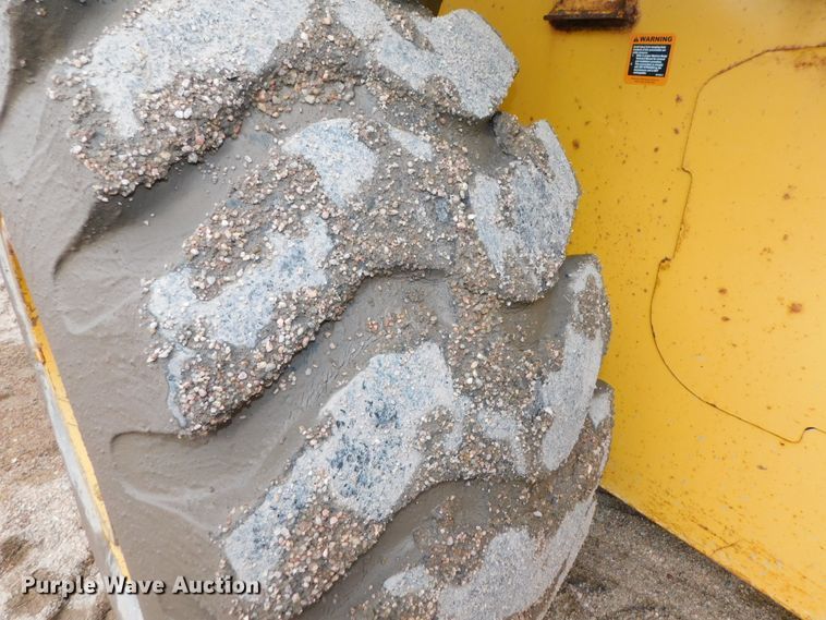 image for item DJ5982 2006 John Deere 644J  wheel loader