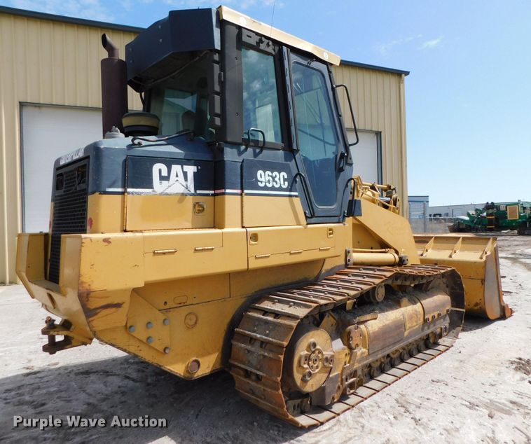 image for item DJ5995 2002 Caterpillar 963C LGP  track loader